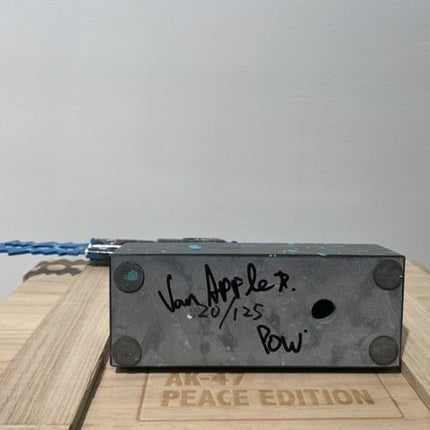 The Black Amex Love Gun 2 - Van Apple