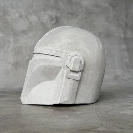 Hunter - Mandalorian Helmet - Grey