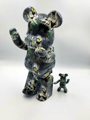 Bearbrick Banksy Riot Cop - 400% & 100%