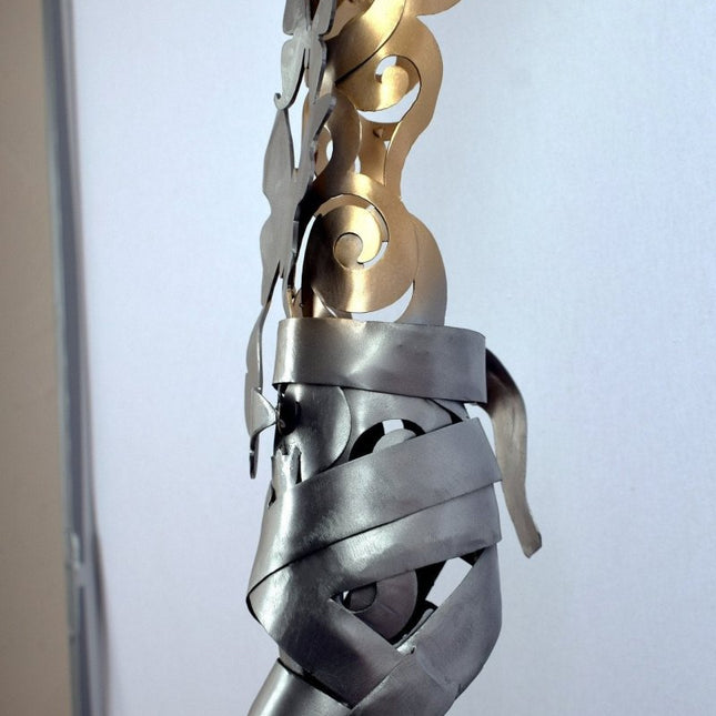 Iron sculpture Ballerina - Oleg Jablonski